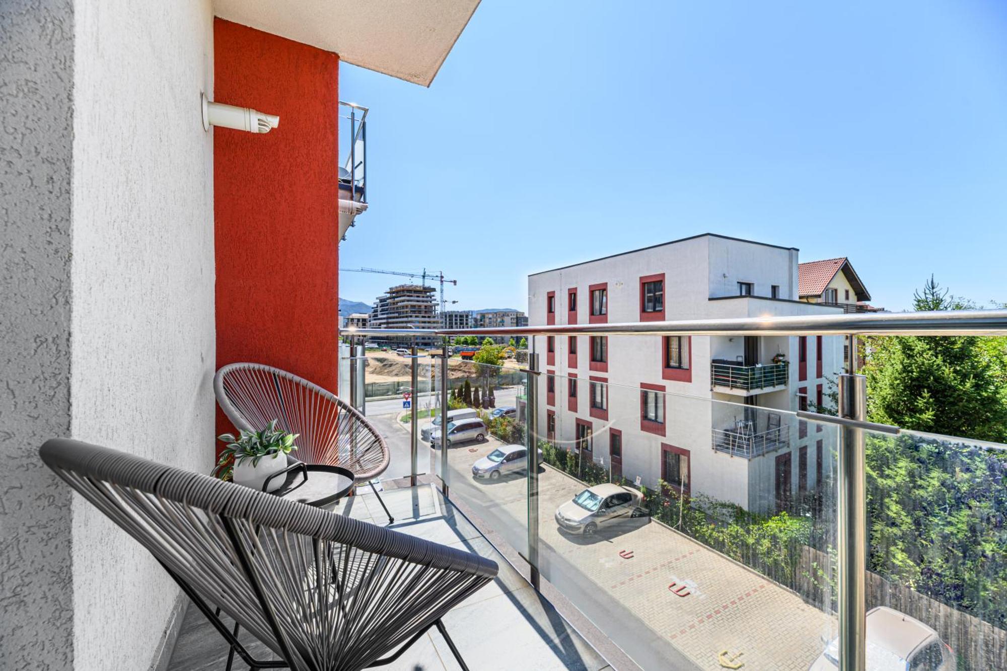Larabelle Coresi Apartment